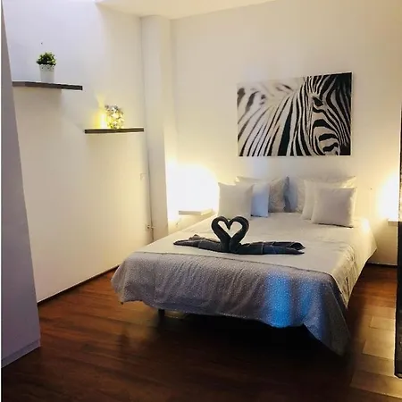 Casa Bonita Beautiful Panorama & Private Jacuzzi Apartament *
